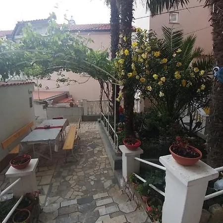Ema Apartament *
