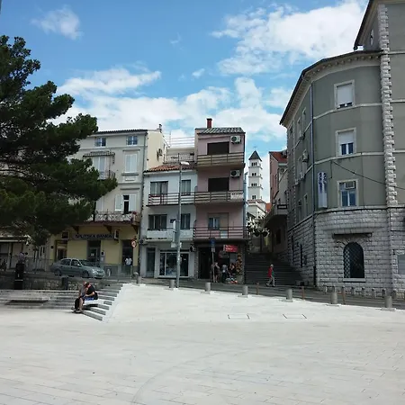 Apartament Ema *